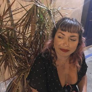 Meet your Posher, Genie